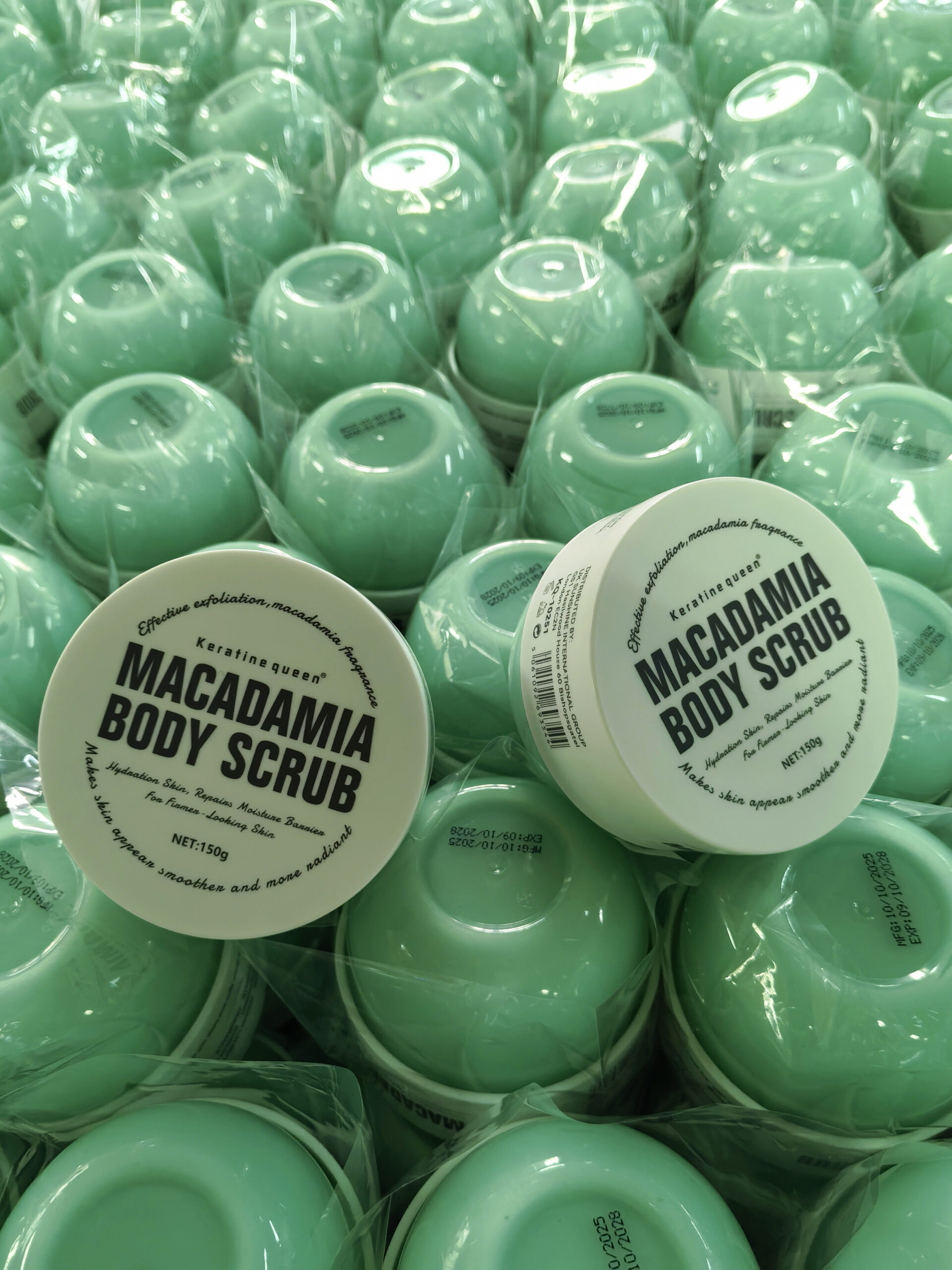 Keratine queen Remove Dead Skin Exfoliating Body Scrub - Image 6